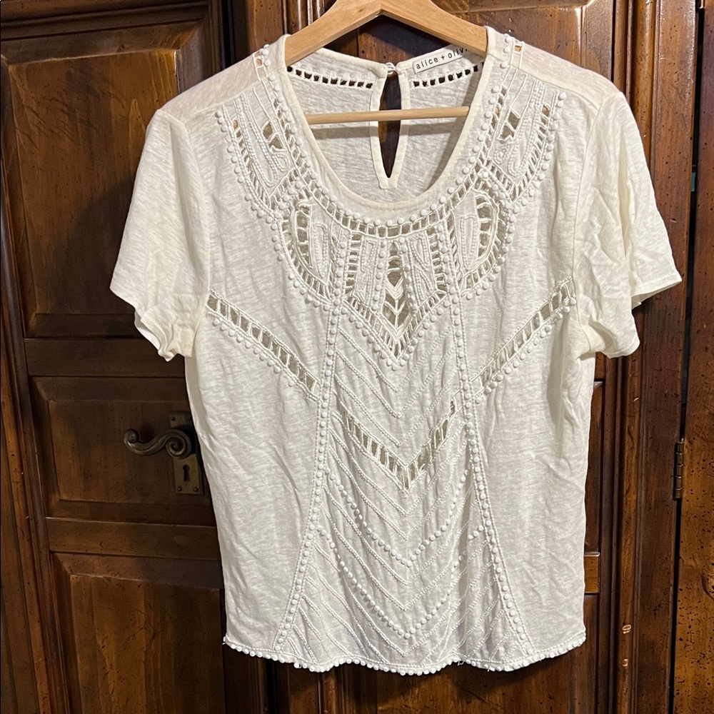 Alice + Olivia Ivory Linen Embroidered & Beaded Top
